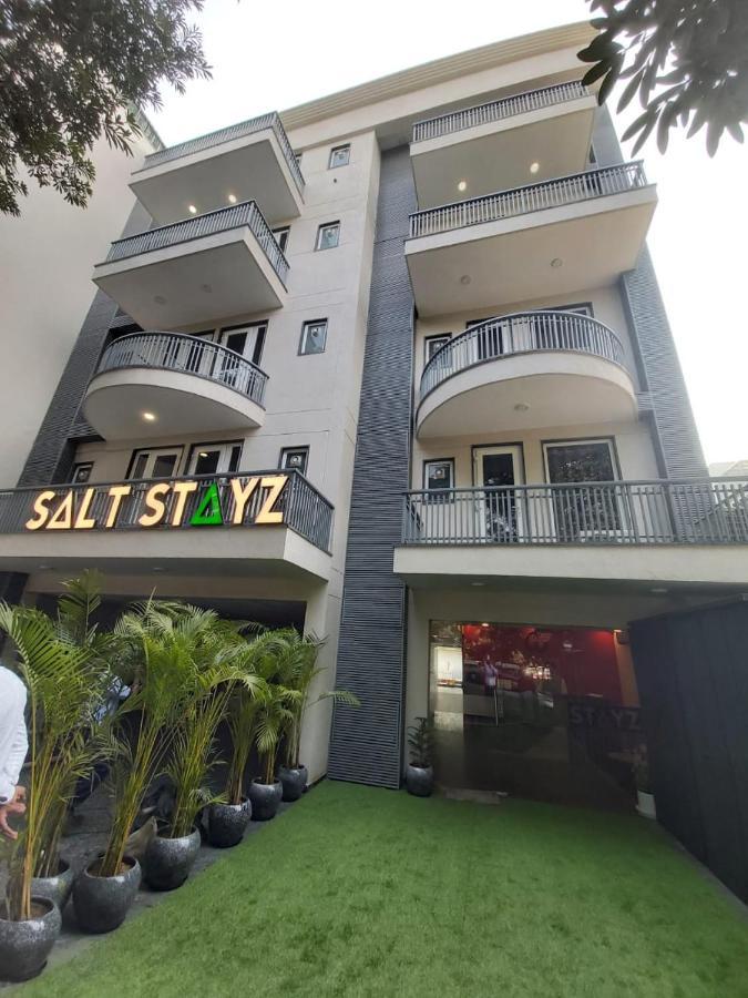 Saltstayz Hotel Huda City Center Gurgaon Esterno foto